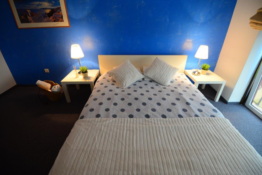 Hotel Biscuit Cluj-Napoca Rum bild